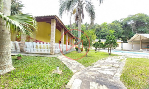 Sítio com 30 mil mts² em Ibiuna!!!