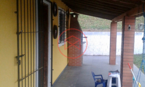 Chácara antes do centro de Ibiúna!!