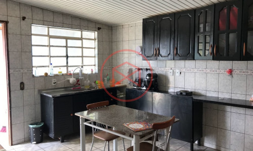 Chácara em Condomínio Fechado Antes do Centro de Ibiúna!!