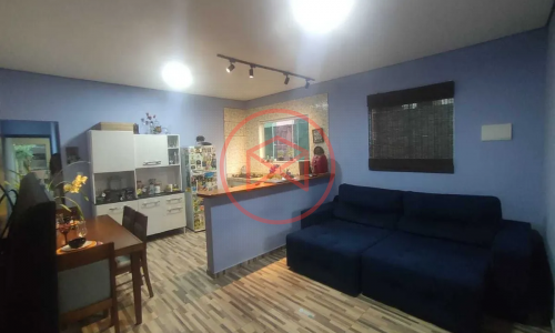 Casa no Centro de Ibiúna!