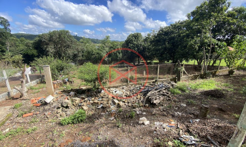 Lote em Condomínio Fechado!!