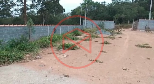 Terreno próximo do centro de Ibiúna