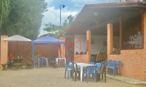 Haras Completo em Ibiúna na beira do asfalto!