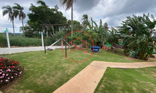 Chácara Próximo do Centro de Ibiúna!!