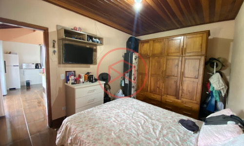 Chácara Próximo do Centro de Ibiúna!!