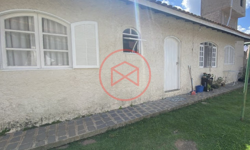 Chácara em Condomínio Fechado no centro de Ibiúna!!