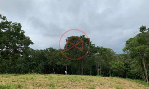 Lote em Condominio Fechado!!