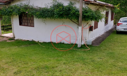 Sítio com 7 alqueires antes do Centro de Ibiuna!!