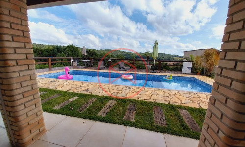 Chacara em Condomínio Fechado!!