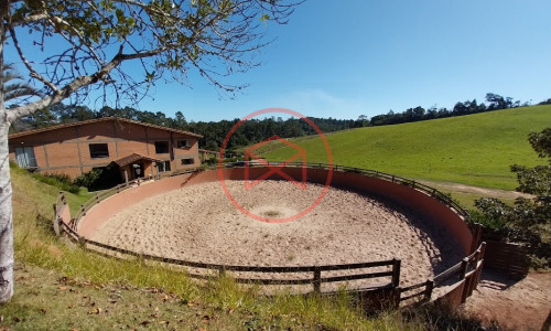 Haras Completo em Ibiúna!