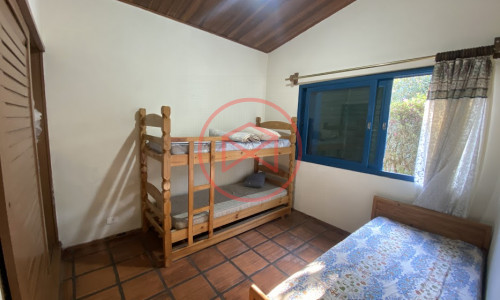 Chácara em Condomínio Antes do Centro de Ibiúna!!