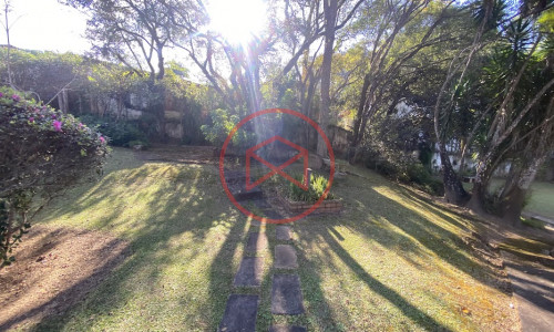 Chácara em Condomínio Antes do Centro de Ibiúna!!