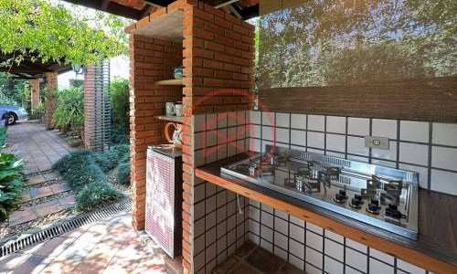 Chácara em Condomínio Antes do Centro de Ibiúna!!