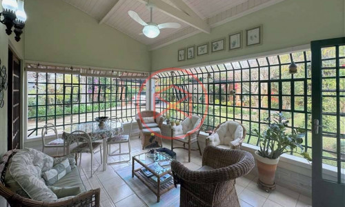 Chácara em Condomínio Antes do Centro de Ibiúna!!