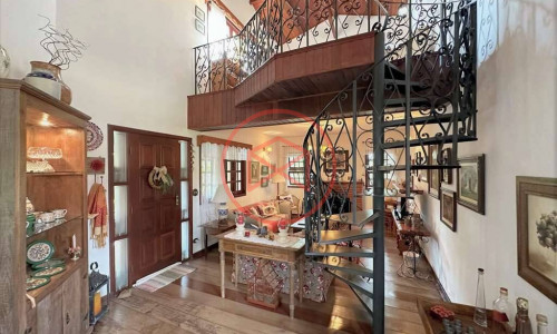 Chácara em Condomínio Antes do Centro de Ibiúna!!