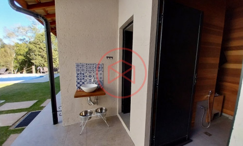 Chácara em Condomínio Fechado em Ibiúna!!