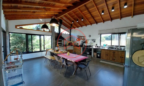 Chácara em Condomínio Fechado em Ibiúna!!