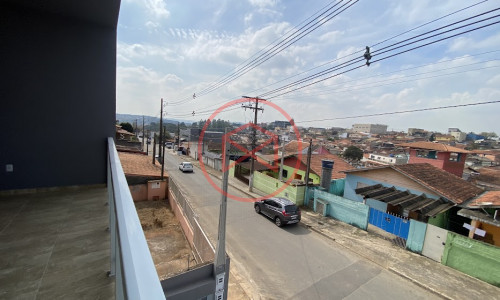 Sobrado no Centro de Ibiúna