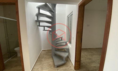 Sobrado no Centro de Ibiúna