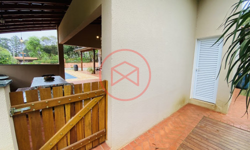 Chácara em Condomínio Fechado em Ibiúna!!