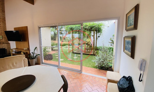 Chácara em Condomínio Fechado em Ibiúna!!