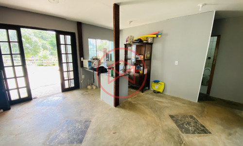 Chácara Próximo do Centro de Ibiúna!!