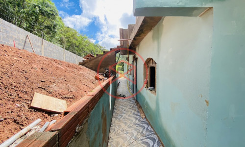 Chácara Próximo do Centro de Ibiúna!!