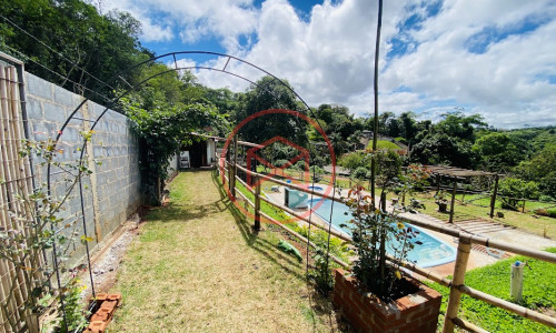 Chácara Próximo do Centro de Ibiúna!!