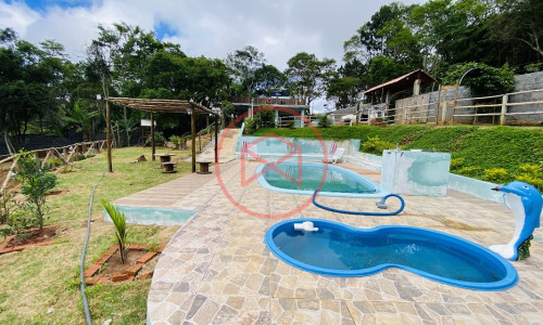 Chácara Próximo do Centro de Ibiúna!!