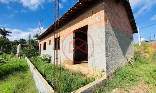 Chácara em Condomínio Antes do Centro de Ibiúna!!