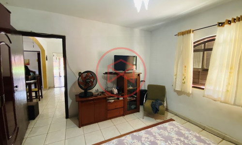 Chácara Antes do Centro de Ibiúna!!