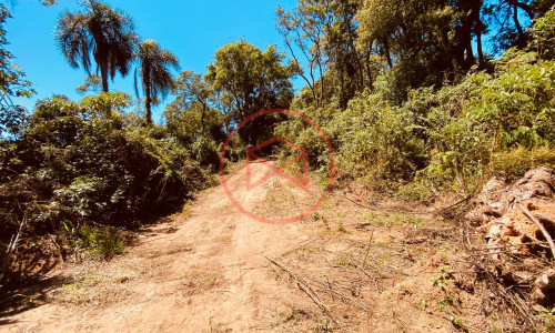 Lote em condomínio fechado!!