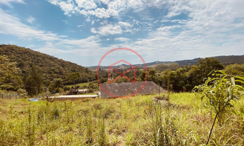 Chácara com 12.500 mts em Ibiúna!!