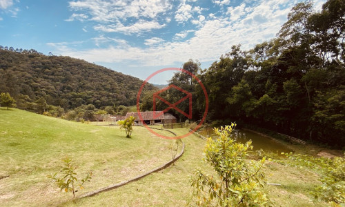 Chácara com 12.500 mts em Ibiúna!!