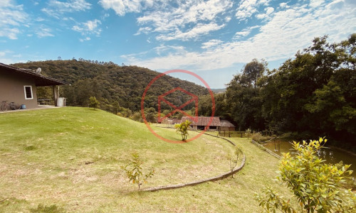 Chácara com 12.500 mts em Ibiúna!!