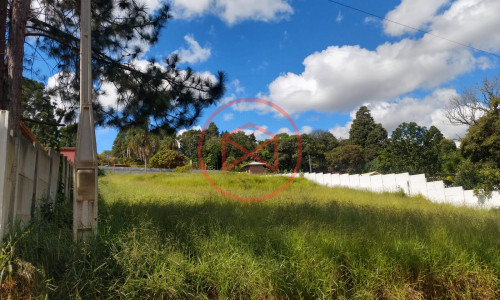 Lote em Condomínio Fechado Antes do Centro de Ibiúna!