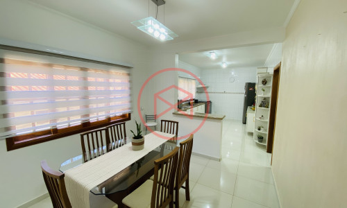 Casa em Condomínio de Alto Padrão!