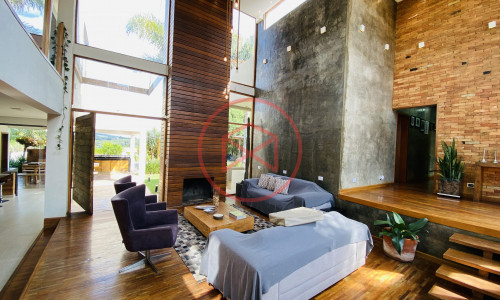 Chácara em Condomínio Fechado - Interior de São Paulo Ibiúna