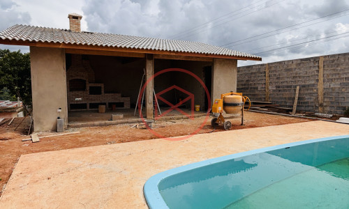 Chácara em Condomínio Fechado em Ibiuna!!