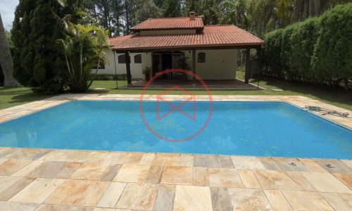 Chácara em Condomínio