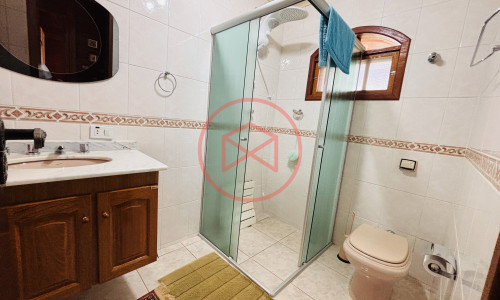 Chácara em condomínio Fechado Próximo ao centro de Ibiúna