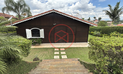 Chácara em condomínio Fechado Próximo ao centro de Ibiúna