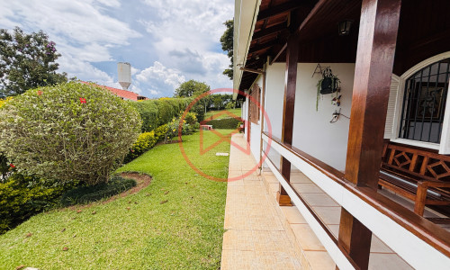 Chácara em condomínio Fechado Próximo ao centro de Ibiúna