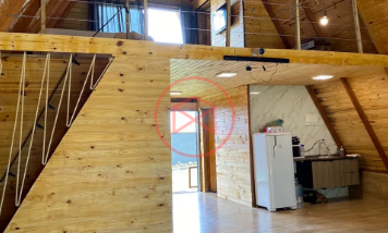 Chalé antes do centro de Ibiúna