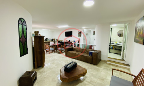 Casa em Condomínio Fechado antes do centro de Ibiúna.