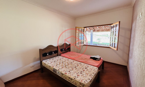 Chácara em Condomínio Fechado em Ibiúna. Interior de SP