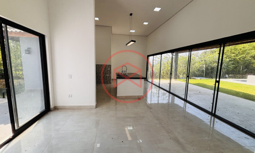 Chacara em Condomínio Fechado!! Interior de SP